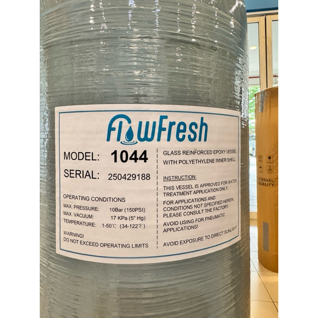 Flowfresh High Pressure Quality 150 PSI FRP 1044 Outdoor Filter - Image 3
